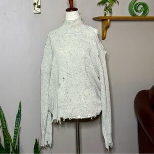 Moment Cozy White Distressed Knit Turtleneck Sweater